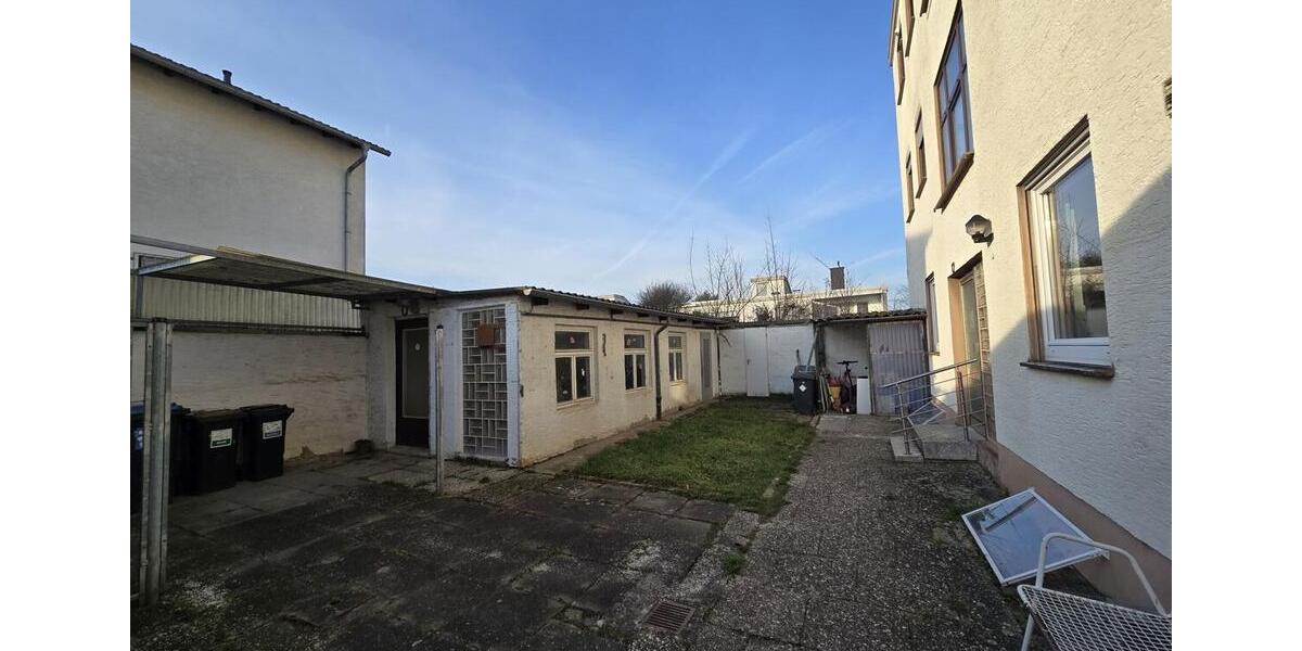 Etagenwohnung Niederdorfelden - 5 Zimmer, 138 m&sup2;, 1.400&euro; | Angebot:24763325