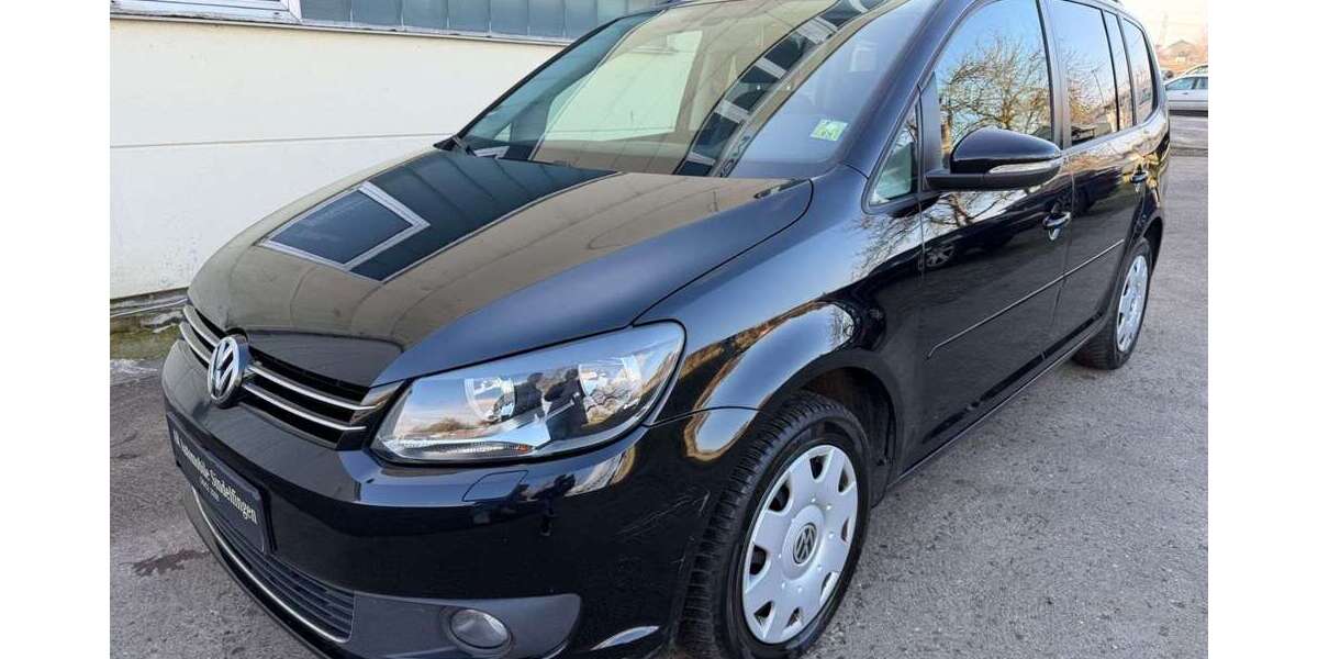 VW Touran 243.000 km 5.950 &euro; Sindelfingen/Stuttgart 71069