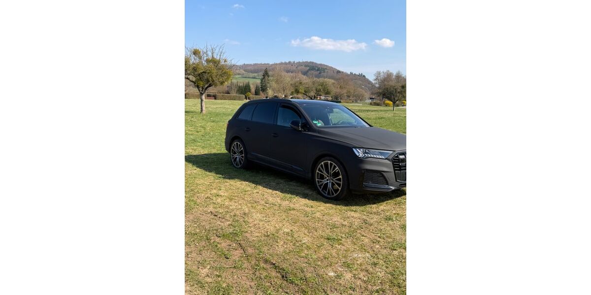 Audi Q7 81.500 km 55.900 &euro; Wesertal 34399