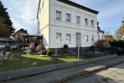 Haus zum Kaufen in Menden 369.000 € 200 m² 10 zimmer