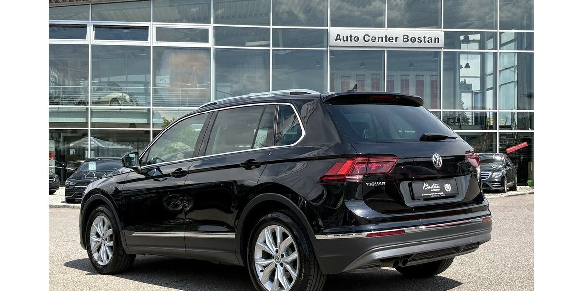 VW Tiguan 1.5 TSI Highline 360°/NAVI/CARPLAY/PANO 110.221 km 22.900 &euro; Villingen-Schwenningen 78054