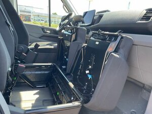 VW Crafter 35 L4H3 NAVI AHK RFK oh.Schäden 5J.Gar 12.000 km 36.990 &euro; Sangerhausen 06526