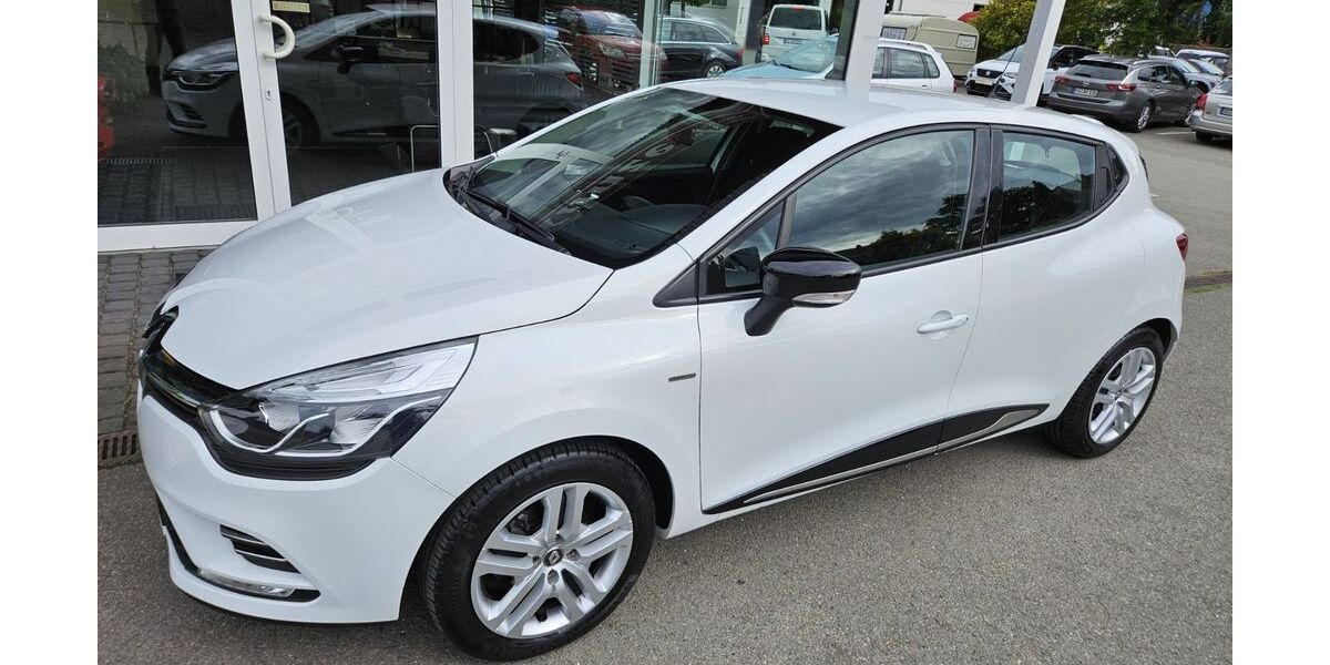 Renault Clio 5.610 km 8.900 &euro; Frankenberg 09669