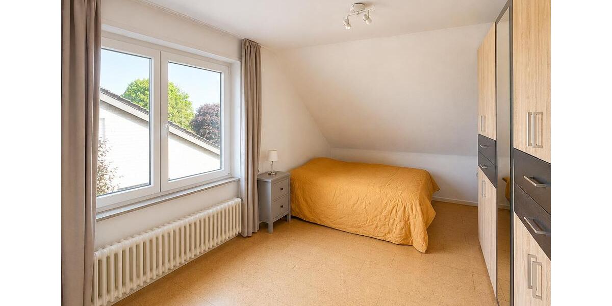 Etagenwohnung Leinfelden-Echterdingen Echterdingen - 3.5 Zimmer, 100 m&sup2;, 1.300&euro; | Angebot:26592744