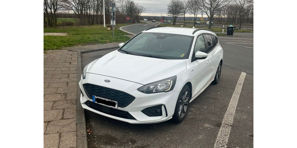 Ford Focus 96.000 km 17.500 &euro; Euskirchen 53879