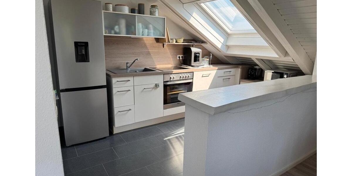 Dachgeschoßwohnung Bayreuth Meyernberg - 2 Zimmer, 106 m&sup2;, 900&euro; | Angebot:26661536