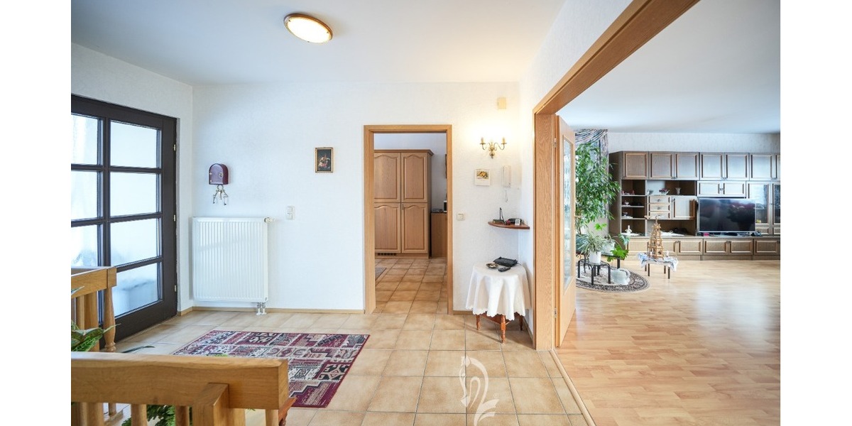 *reserviert* Wohnen mit Weitblick – schöner Bungalow mit Untergeschoss in ruhiger Feldrandlage - Bungalow Arnstein | Angebot:26200662