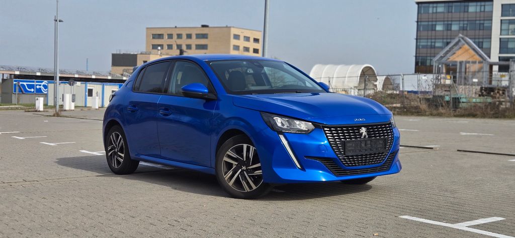 Peugeot 208 100.000 km 12.900 &euro; Aachen 52068