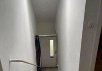 Attraktive, vollständig renovierte 4-Zimmer-Wohnung, befristet