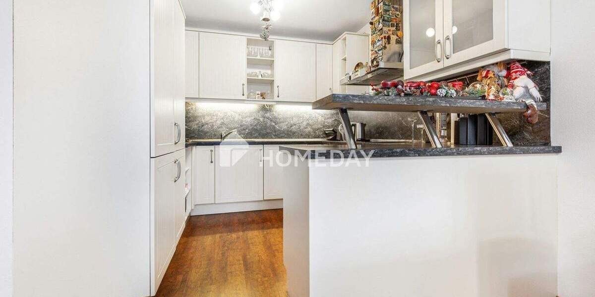 Doppelhaushälfte Erlangen Büchenbach - 8 Zimmer, 111 m&sup2;, 720.000&euro; | Angebot:25737636