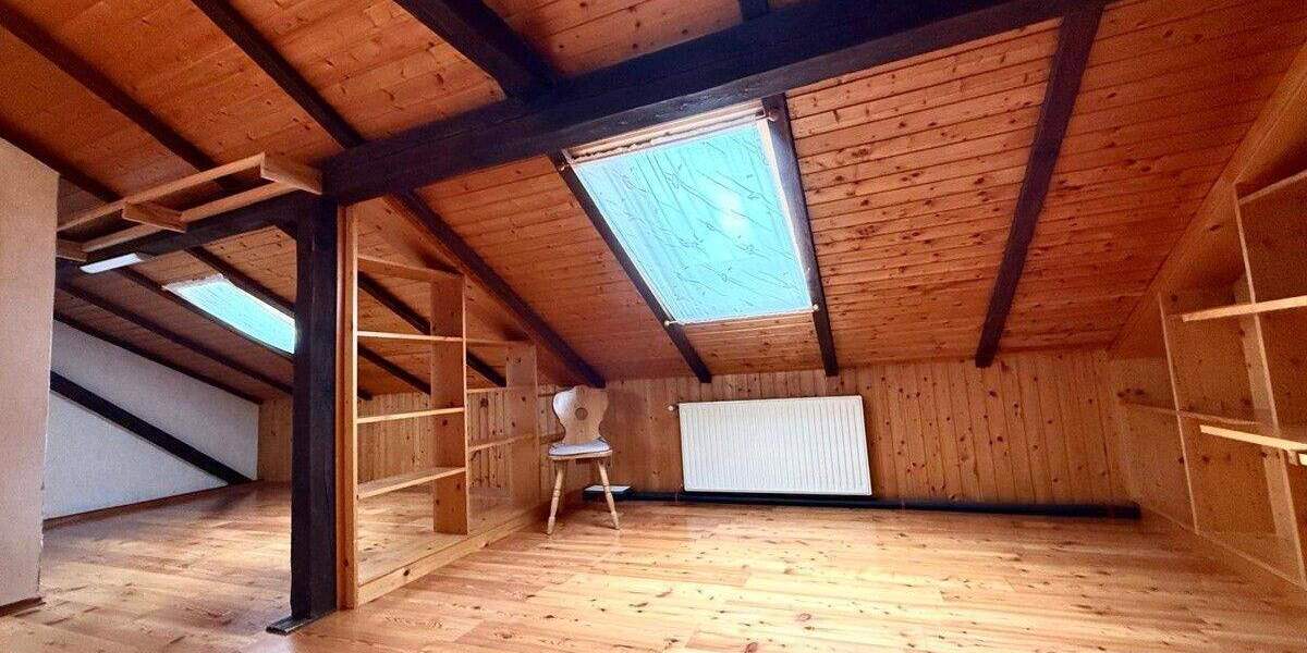 Einfamilienhaus Teublitz - 7 Zimmer, 163 m&sup2;, 1.250&euro; | Angebot:25051698