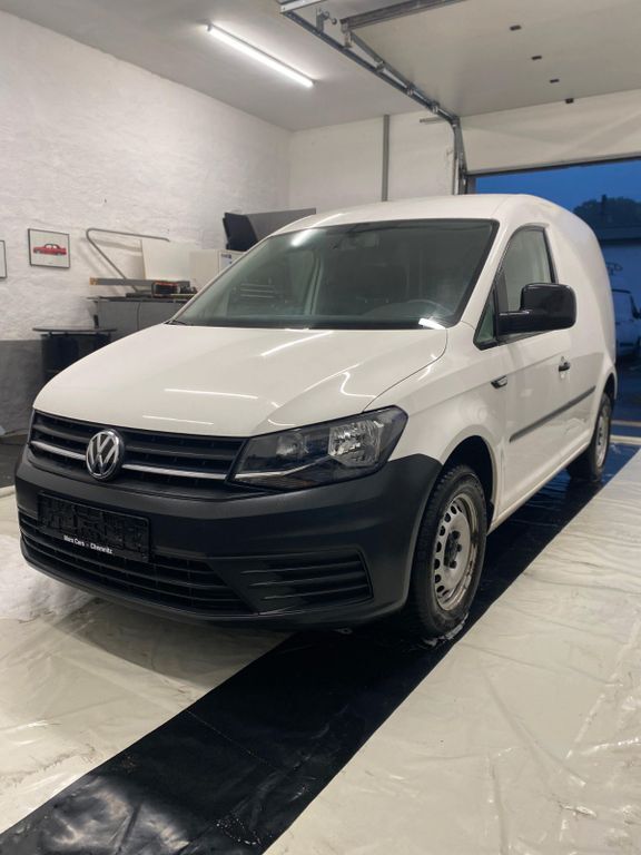 VW Caddy 110.953 km 12.700 € Chemnitz 09116