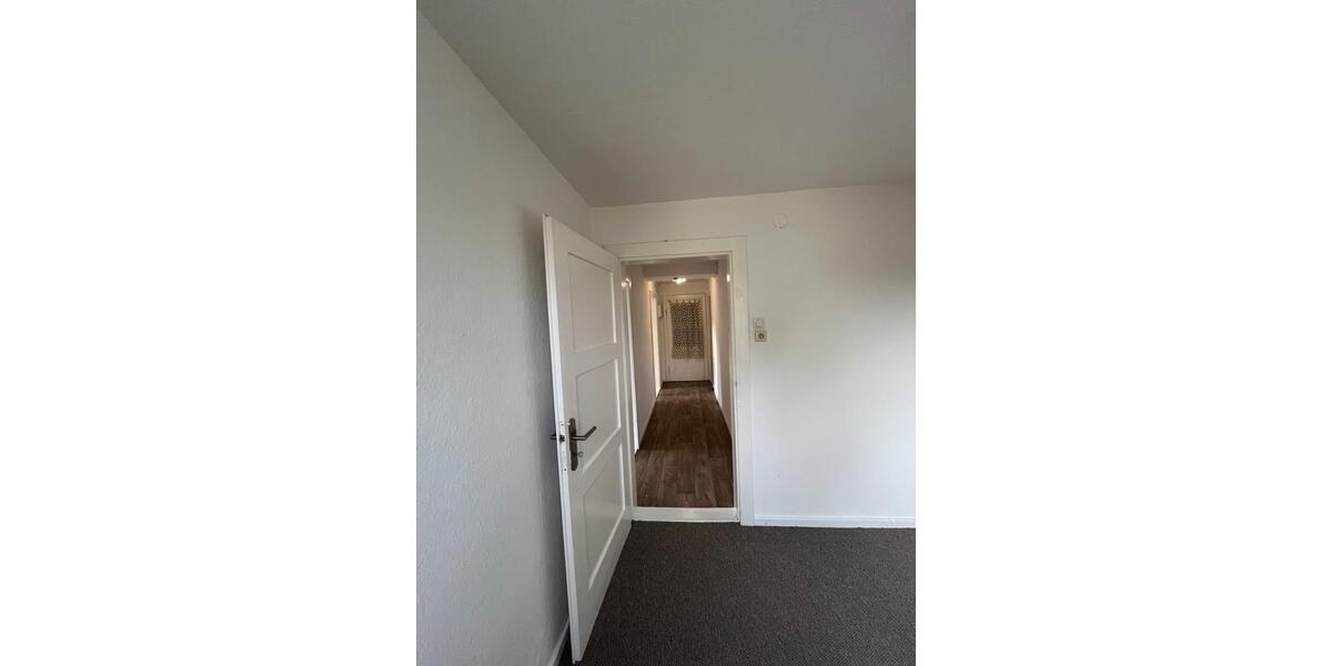 Dachgeschoßwohnung Uelzen - 3 Zimmer, 56 m&sup2;, 475&euro; | Angebot:26477615