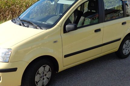 Fiat Panda 130.500 km 1.200 &euro; Ihrlerstein 93346