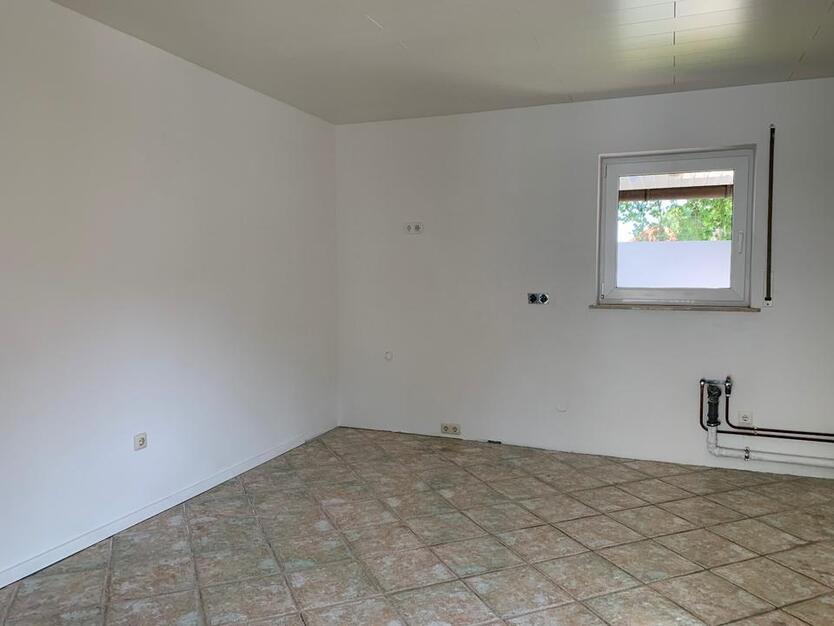 Großzügige DHH in Toplage von Apen – 130 m² Wfl.+62 m² Souterrain