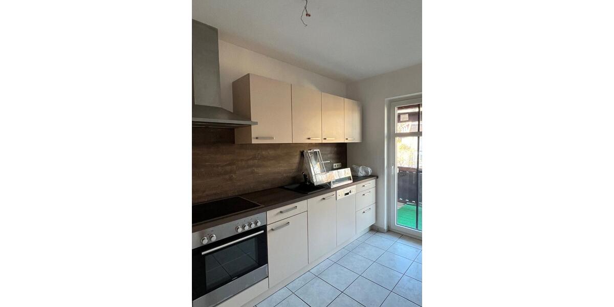 2 Raum WHG - Mythenstadt Thale- Einbauküche- Balkon- Stellplatz 2 zimmer