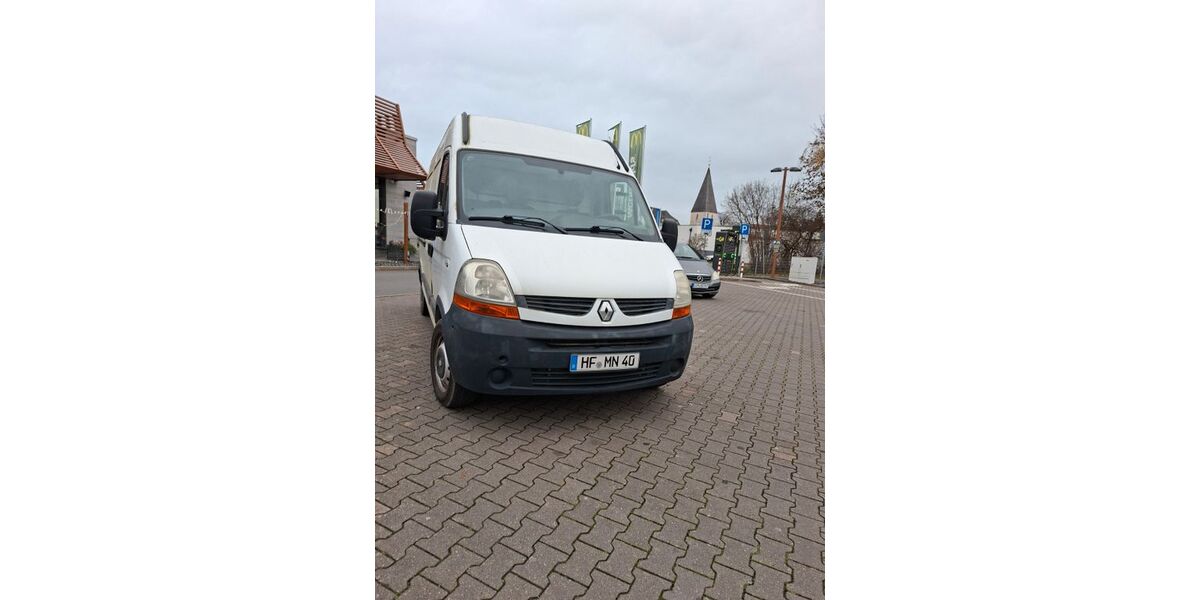 Renault Master 260.000 km 4.500 &euro; Lage 32791