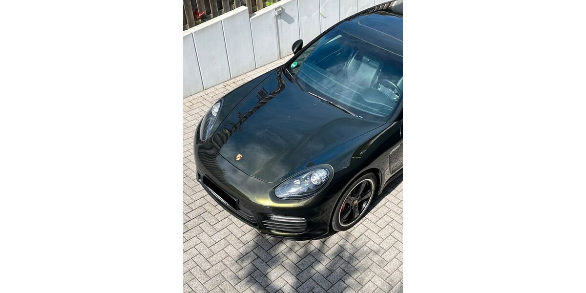 Porsche Panamera 28.000 km 73.000 &euro; Odenthal 51519