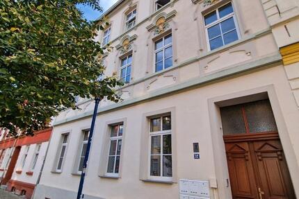 Wohnung Dessau-Roßlau Brambach - 2.5 Zimmer, 54 m&sup2;, 320&euro; | Angebot:26407699
