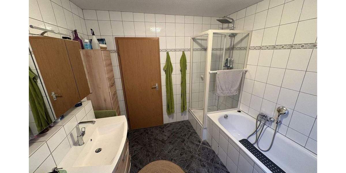 Doppelhaushälfte Alpen - 8 Zimmer, 222 m&sup2;, 625.000&euro; | Angebot:25303450