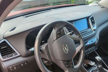 Hyundai TUCSON 42.000 km 17.999 &euro; Bochum 44807