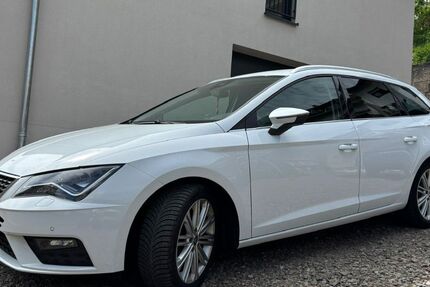 Seat Leon 97.000 km 14.990 &euro; Homburg 66424