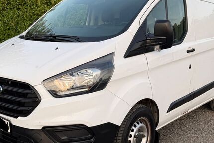 Ford Transit Custom 111.390 km 11.900 &euro; Limeshain 63674