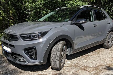 Kia Stonic 33.100 km 17.400 &euro; München 80992