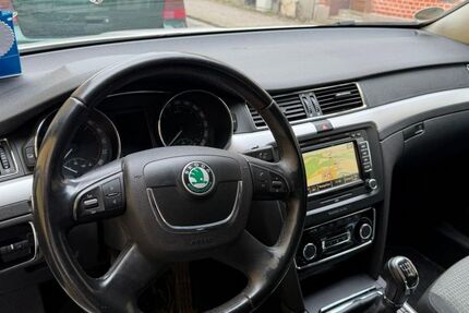 Skoda Superb 198.172 km 5.500 &euro; Coswig Anhalt 06869