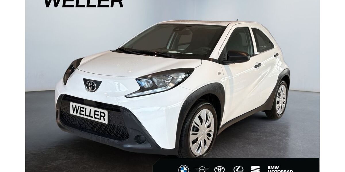 Toyota Aygo (X) 16.164 km 13.490 &euro; Bielefeld 33609