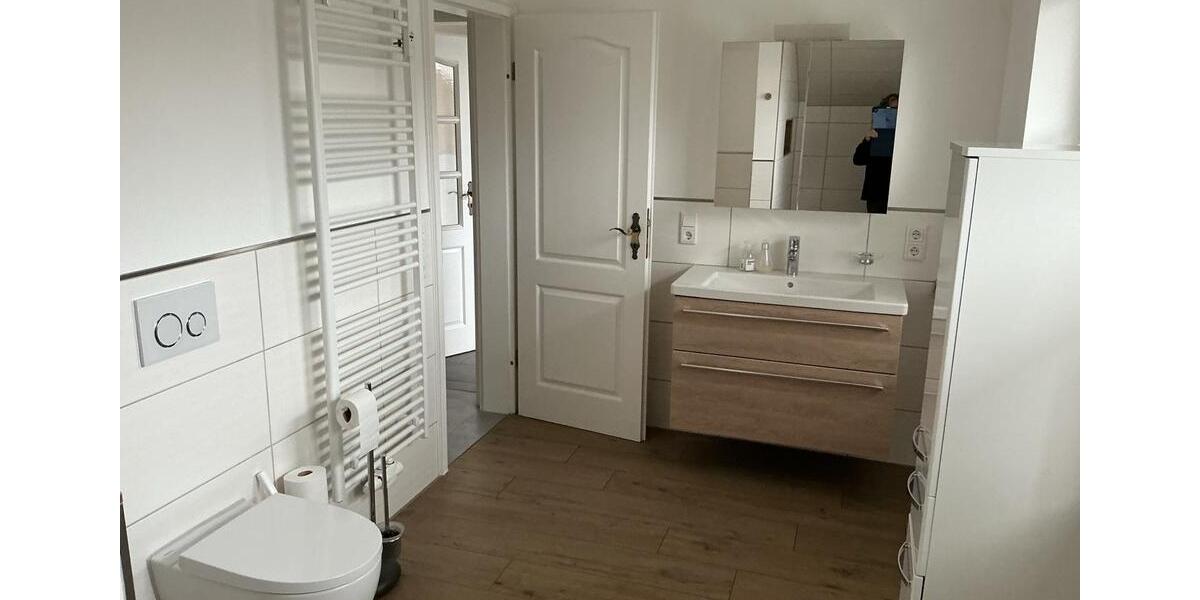 Dachgeschoßwohnung Kirchlengern - 2 Zimmer, 80 m&sup2;, 850&euro; | Angebot:25328727