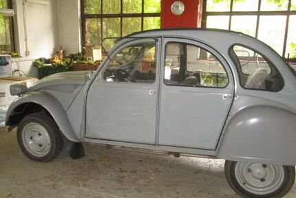 Citroen 2 CV 112.000 km 5.800 &euro; Saarbrücken - Güdingen 66130