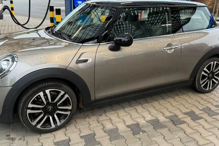 Mini Cooper 69.000 km 16.390 € Höchstadt 91315
