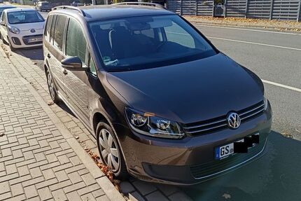 VW Touran 110.000 km 9.999 € Goslar 38640