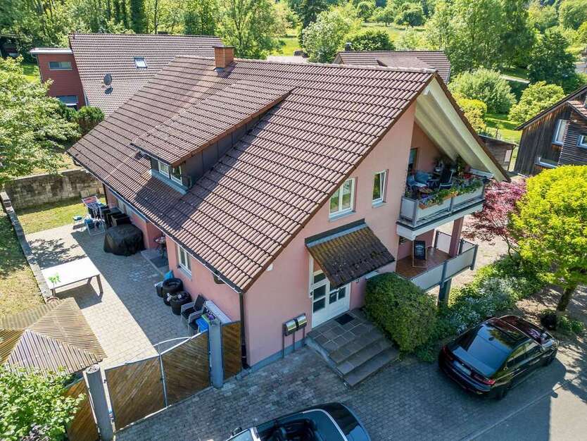 Haus zum Kaufen in Klettgau 575.000 € 226.55 m²