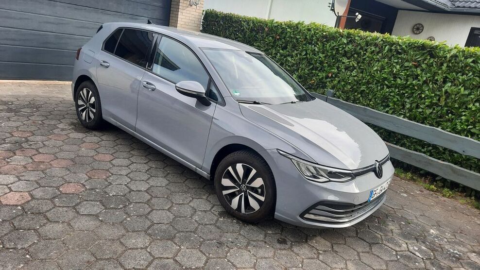 VW Golf 15.500 km 22.750 € Rühen 38471