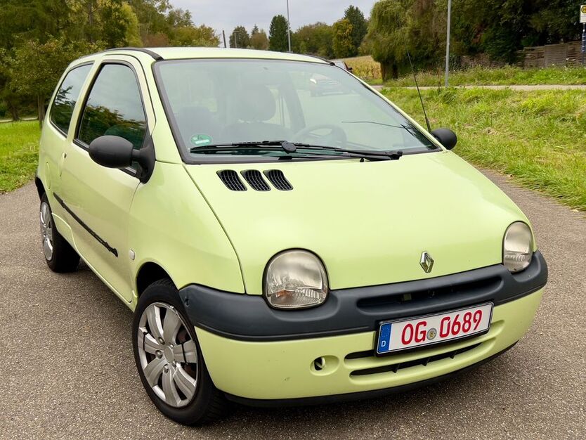 Renault Twingo 205.000 km 949 € Lahr 77933