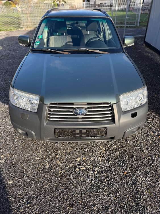 Subaru Forester 326.715 km 1.750 € Neuhausen 75242