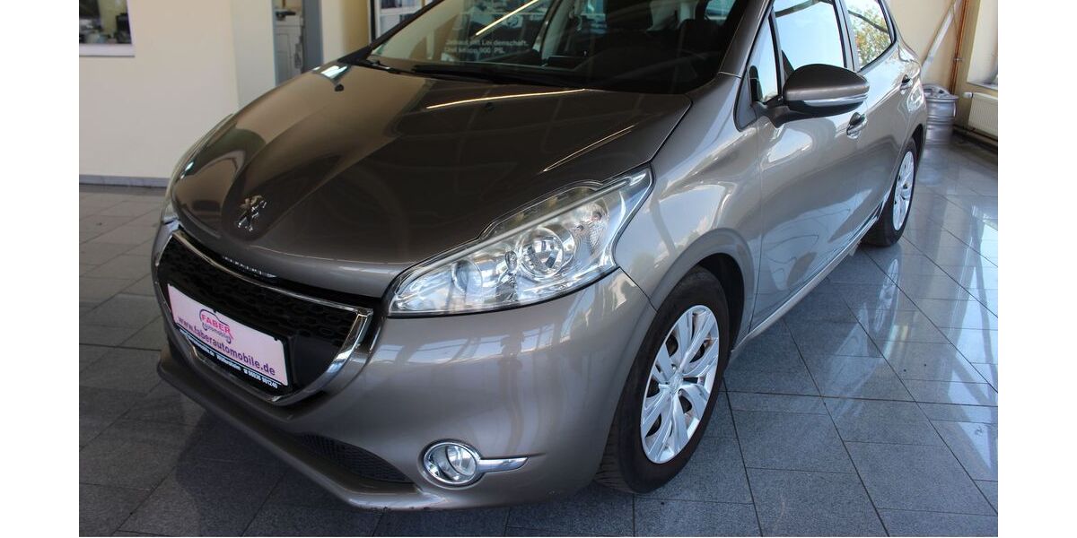 Peugeot 208 131.968 km 2.222 &euro; Wölfersheim 61200