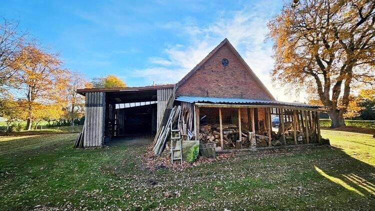 Bauernhaus, Landhaus Beverstedt Kirchwistedt - 6 Zimmer, 214 m&sup2;, 240.000&euro; | Angebot:25701492