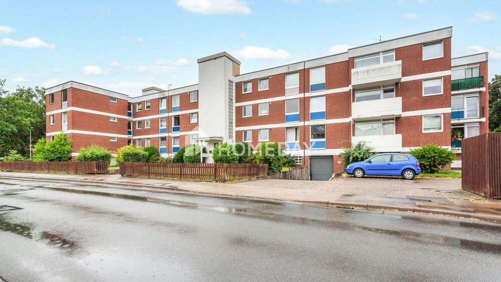 Erbbauzins: Helle 3-Zimmer-Wohnung mit Loggia - ca. 76 Quadratmeter in der ersten Etage 3 zimmer