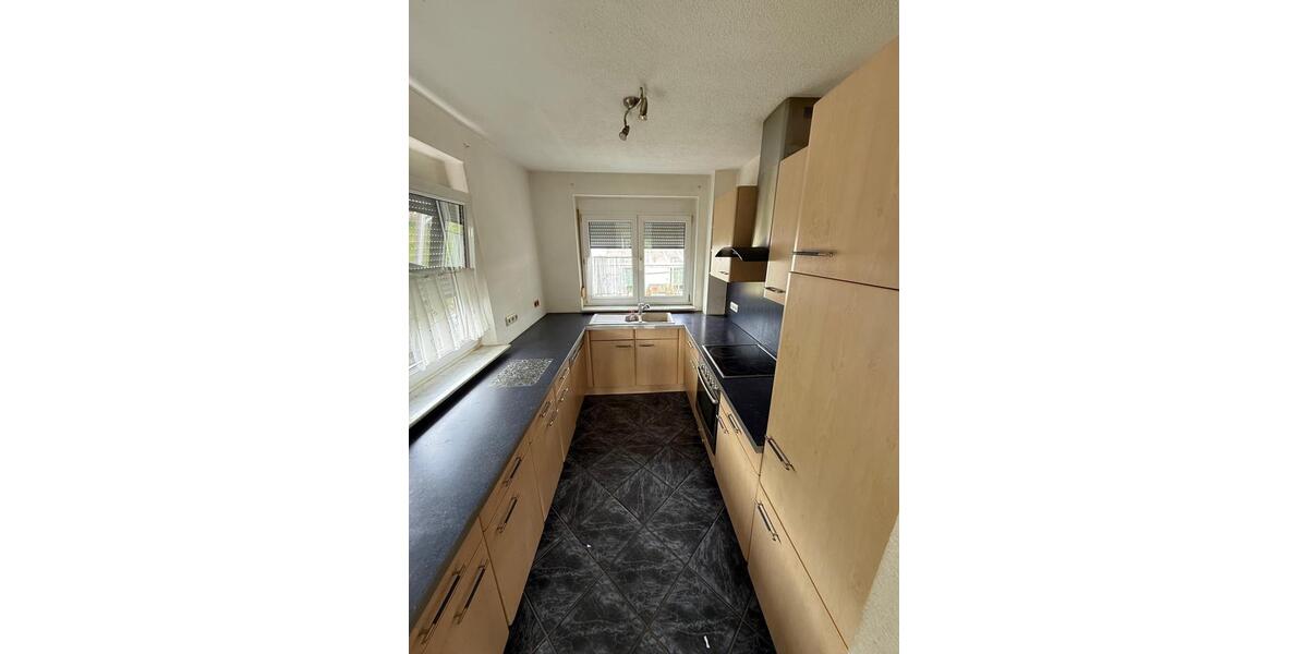 Einfamilienhaus Gebsattel - 7 Zimmer, 180 m&sup2;, 550.000&euro; | Angebot:26184225