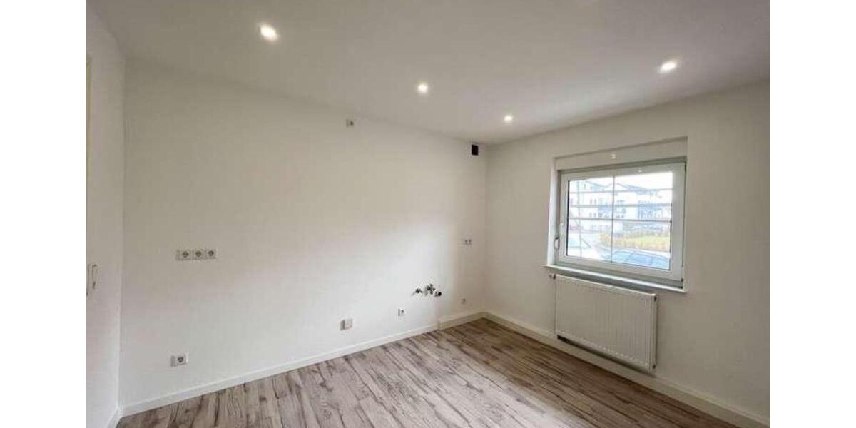 Dreifamilienhaus mit sonnigem Garten 8 zimmer