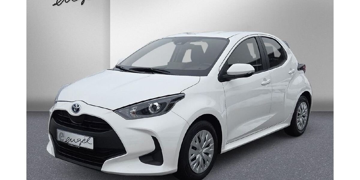 Toyota Yaris 76.100 km 15.989 &euro; Wunsiedel 95632