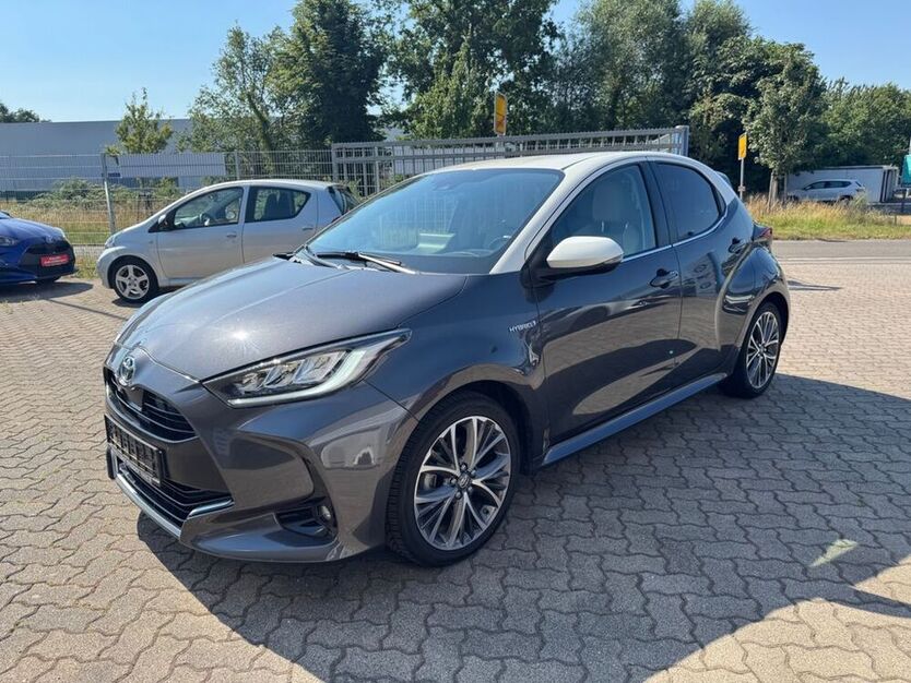 Yaris