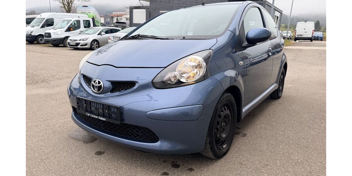Toyota Aygo (X) 124.000 km 4.490 &euro; Aalen-Essingen 73457