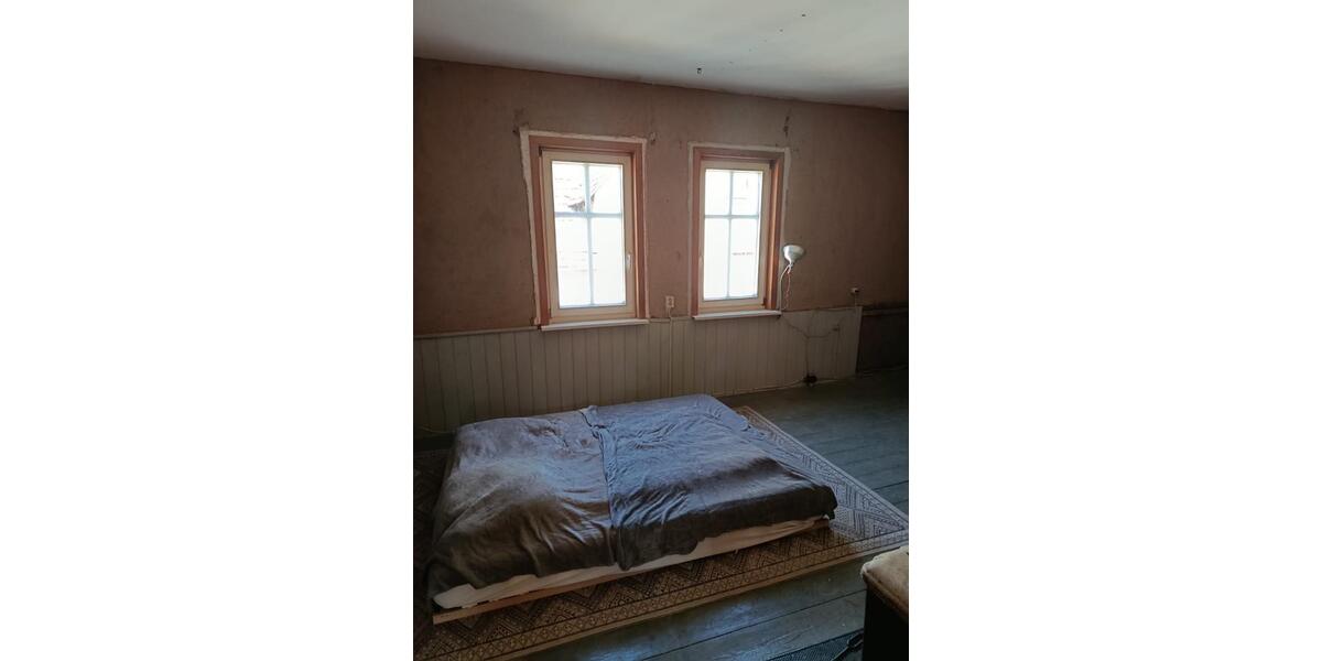 Einfamilienhaus Treffurt - 2 Zimmer, 80 m&sup2;, 32.000&euro; | Angebot:25751324