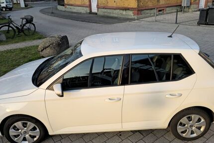 Skoda Fabia 117.000 km 8.500 &euro; Mörfelden-Walldorf 64546