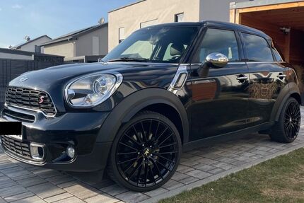 Mini Countryman S (Cooper) 108.000 km 9.990 &euro; Irchenrieth 92699