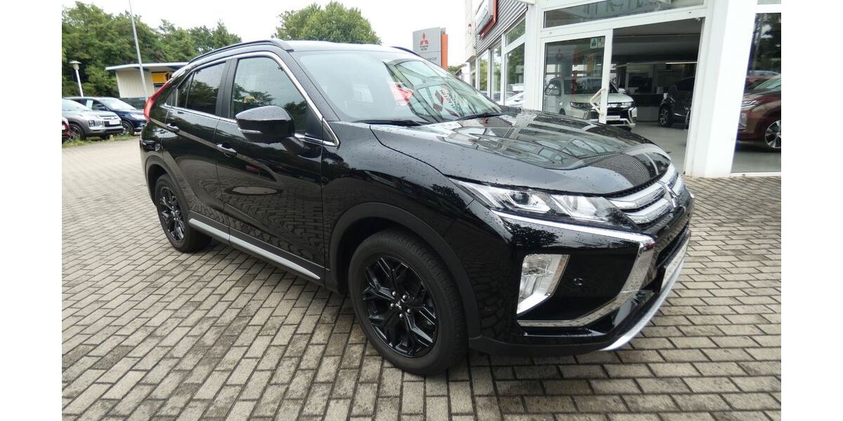 Mitsubishi Eclipse Cross 42.670 km 21.890 &euro; Radebeul 01445